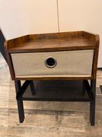 Nachtkastjes, Huis en Inrichting, Slaapkamer | Bedden, Ophalen, Zo goed als nieuw, Overige kleuren, Overige materialen