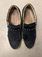 Chaussures Ds sport bleues taille 40, Vêtements | Femmes, Porté, Enlèvement ou Envoi
