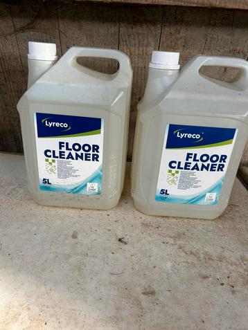 2 bidons 5litres nettoyant sol Lyreco Floor cleaner beschikbaar voor biedingen