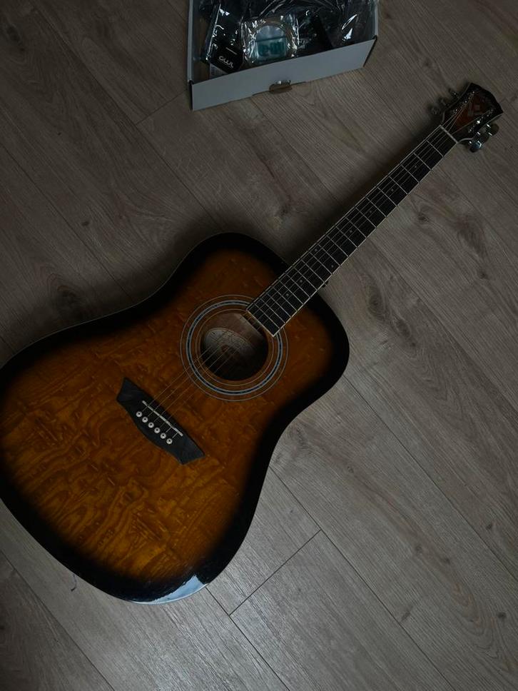 Guitare acoustique-électrique Washburn WA90CE Sunburst, Muziek en Instrumenten, Snaarinstrumenten | Gitaren | Akoestisch, Zo goed als nieuw