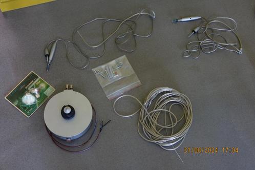 Câbles tendus avec 3 lampes, Huis en Inrichting, Lampen | Hanglampen, Gebruikt, Metaal, Ophalen