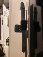 Apple watch serie 5 44mm, Handtassen en Accessoires, Smartwatches, Ophalen, Zwart, IOS, Zo goed als nieuw