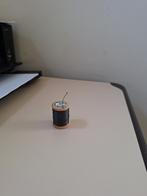 1 klosje zwart garen, Hobby en Vrije tijd, Naaien en Fournituren, Ophalen of Verzenden, Nieuw, Garen of Naald(en)