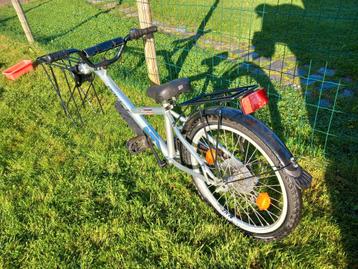 Meeloopfiets met bagagerek beschikbaar voor biedingen