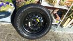 Zwarte stalen 16" velg Dunlop steekmaat 5x108 ET39 7J, Auto-onderdelen, Ophalen, Gebruikt, 16 inch, Banden en Velgen