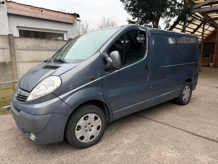 OPEL VIVARO | 2012 | 2.0 CDTI | 230.000 KM | AIRCO | EURO 4, Auto's, Bestelwagens en Lichte vracht, Bedrijf, Te koop, Airconditioning