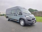 LEASING PEUGEOT BOXER L4H2 NIEUW / DUBBELE CABINE / 7 ZIT, Auto's, Bestelwagens en Lichte vracht, Voorwielaandrijving, Stof, 7 zetels