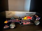 S.vetel red bull 1/18 2010, Hobby en Vrije tijd, Modelauto's | 1:18, Ophalen, Nieuw, Auto, MiniChamps