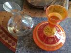 Lot de 2 carafes, une Murano et une orientale, Ophalen