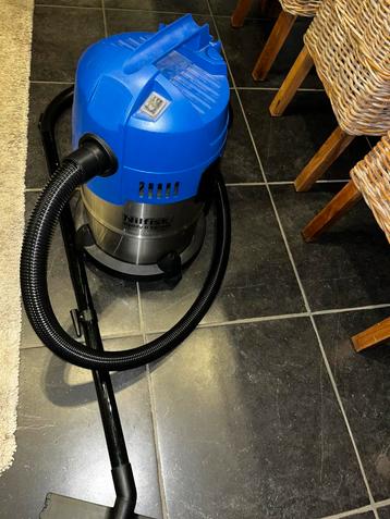 Nilfisk water- en stofstofzuiger beschikbaar voor biedingen