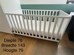 Babykamer bed en kast, Kinderen en Baby's, Kinderkamer | Commodes en Kasten, Ophalen, Zo goed als nieuw, Commode