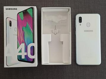 Samsung Galaxy A40 wit beschikbaar voor biedingen