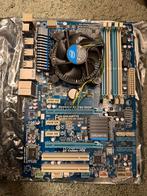 Gigabyte moederbord met Intel processor, Computers en Software, Moederborden, Gebruikt, DDR3, Ophalen of Verzenden, ATX