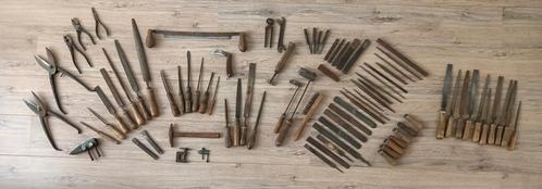 Antiek/vintage gereedschap, 85 delig!, Antiquités & Art, Antiquités | Outils & Instruments, Enlèvement