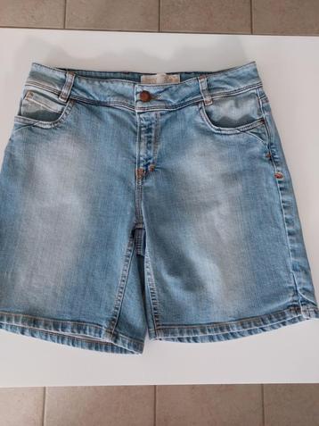 jeans short maat S merk LIBERTY ISLAND