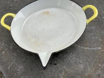 ANCIENNE POÊLE EN ÉMAIL VINTAGE., Enlèvement ou Envoi, Utilisé, Fonte, Poêle à frire ou Sauteuse