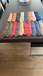 Cravates Hermès à imprimé animalier, Enlèvement, Comme neuf