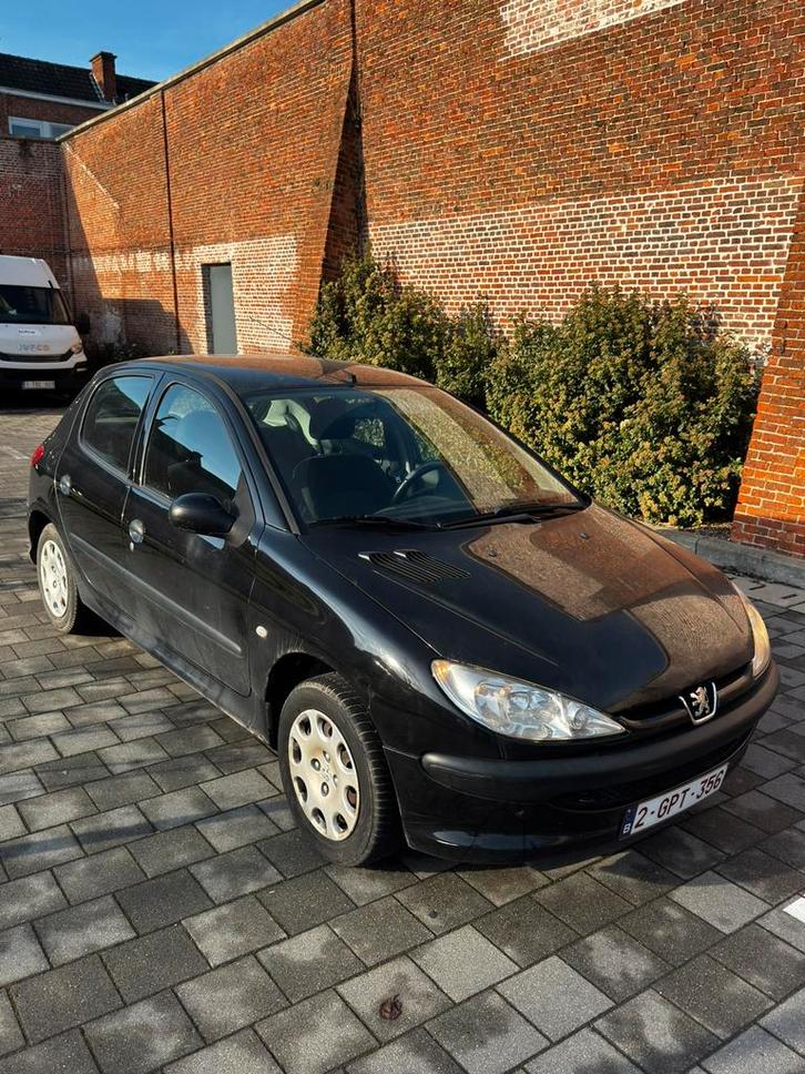 Peugeot 206 1.4L Benzine, Autos, Peugeot, Particulier, ABS, Airbags, Alarme, Air conditionné automatique, Attache-remorque, Essence