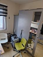 Armoire et lit a donne, Huis en Inrichting, Kasten | Boekenkasten