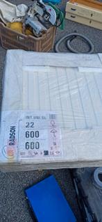 Radiateur blanc Radson type 22 - 600x600 neuf, Ophalen, Zo goed als nieuw, Radiator