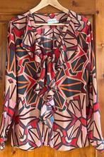 Mooie zijden blouse Talking French dames maat 44, Kleding | Dames, Verzenden, Zo goed als nieuw, Maat 42/44 (L)