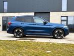 BMW iX3 Impressive M pakket   luxury lagoon in phytonic blue, Auto's, BMW, Testrit aan huis, Achterwielaandrijving, Blauw, Leder