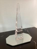 252.Da. Obelisk in kristal Baccarat, Antiek en Kunst, Antiek | Glaswerk en Kristal, Ophalen