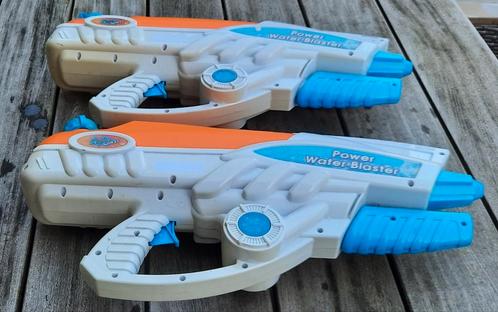 2 grote waterpistolen, Kinderen en Baby's, Speelgoed | Buiten | Los speelgoed, Ophalen of Verzenden