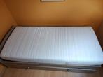 Eenpersoonsbed, Huis en Inrichting, Ophalen, Gebruikt, Matras