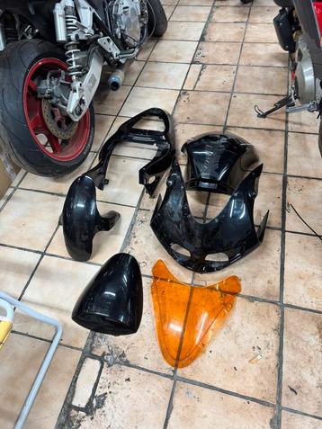 Carenages buell xb9 /12 r complet et propre beschikbaar voor biedingen