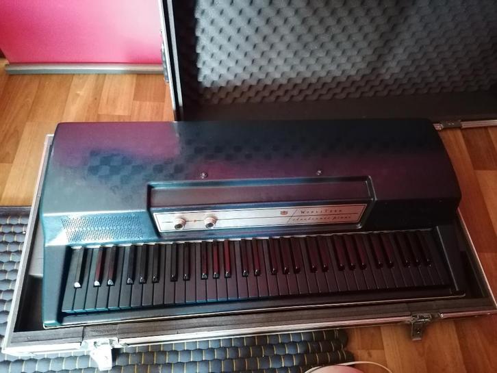 Wurlitzer ep 200A Piano, Musique & Instruments, Synthétiseurs, Utilisé, Autres nombres, Autres marques, Avec valise ou flightcase