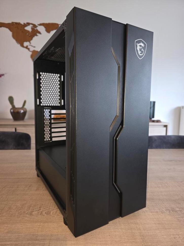 MSI MAG Vampiric 010 zwarte computer case, Informatique & Logiciels, Boîtiers d'ordinateurs, Enlèvement