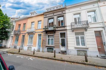 Maison à vendre à Etterbeek, 3 chambres disponible aux enchères