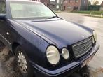 Mercedes E200 1999, Auto's, Stof, Beige, Blauw, 5 deurs