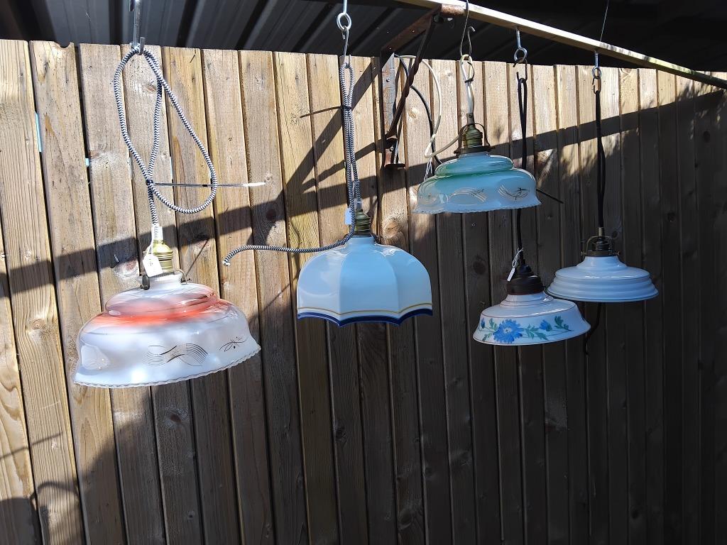 Vintage / Antieke opaline hanglampen, Huis en Inrichting, Lampen | Plafondlampen, Gebruikt, Glas, Ophalen of Verzenden