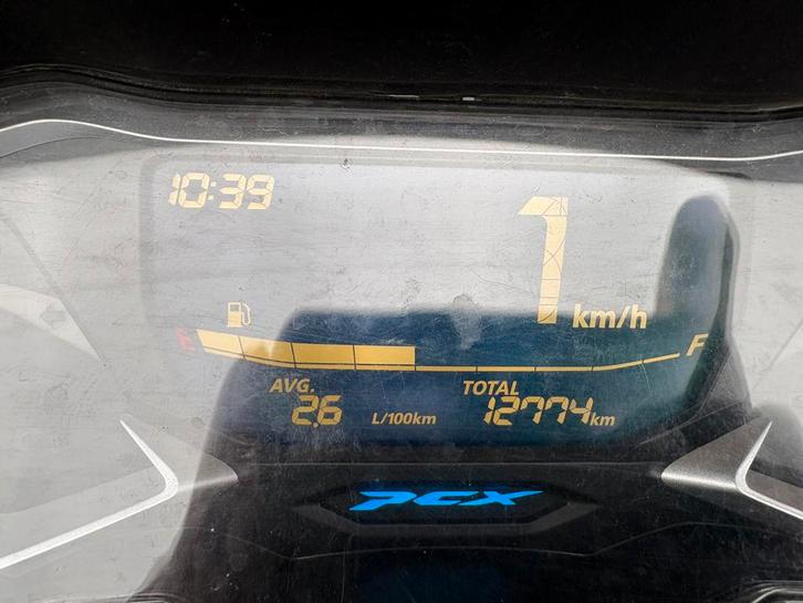 Honda pcx 125 met nog meer dan 1 jaar garantie, Motoren, Motoren | Honda, Particulier, Scooter, 11 kW of minder, 1 cilinder, Minimaal motorrijbewijs A1