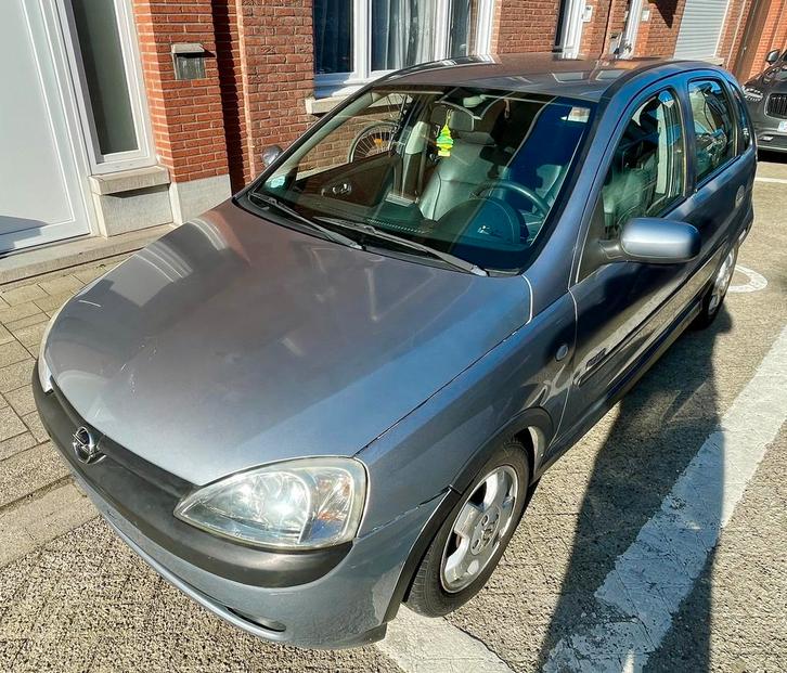 Opel Corsa Automaat 1.2 benzine gekeurd v.vk., Auto's, Opel, Particulier, Corsa, ABS, Airbags, Airconditioning, Alarm, Boordcomputer