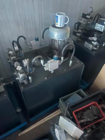Hydrolische motor voor carwash / 5 stuks, Enlèvement ou Envoi, Comme neuf
