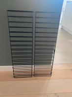 Zwart metaal rekje, zonder planken, Huis en Inrichting, Woonaccessoires | Cd- en Dvd-rekken, Ophalen, Zo goed als nieuw, Metaal