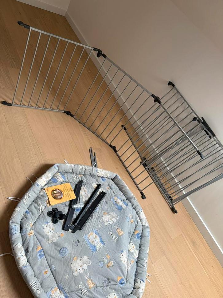 Baby dan haardbeveiliging, traphek, box, Kinderen en Baby's, Traphekjes, Zo goed als nieuw, Ophalen