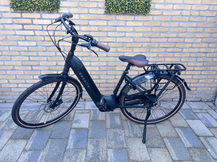 Gazelle Grenoble C8 HMB, Fietsen en Brommers, Elektrische fietsen, Zo goed als nieuw, Gazelle, Ophalen