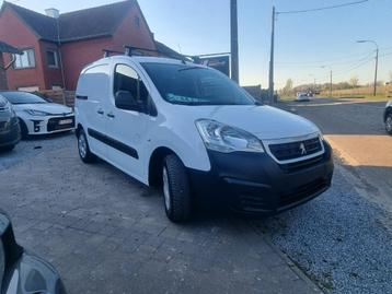 Peugeot Partner lichte vracht (3zit)  beschikbaar voor biedingen