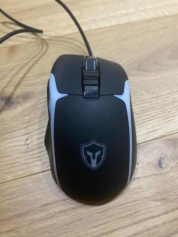 battletron gaming mouse, Comme neuf, Enlèvement, Droitier, Filaire