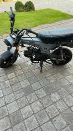 Bluroc 50 cc moto brommer heritage mat grijs, Fietsen en Brommers, Ophalen, Zo goed als nieuw