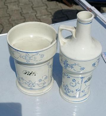 Antieke kruik en -pot in wit-blauw aardewerk (set van 2), Enlèvement