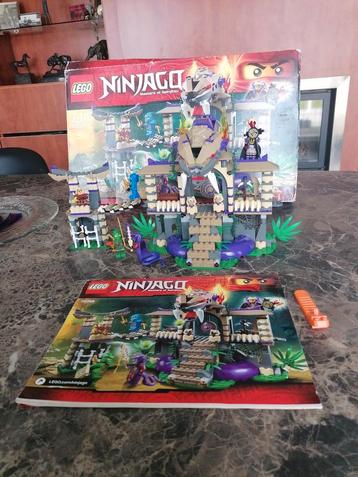 Lego 70749 Ninjago Masters of Spinjitzu 100% complet 