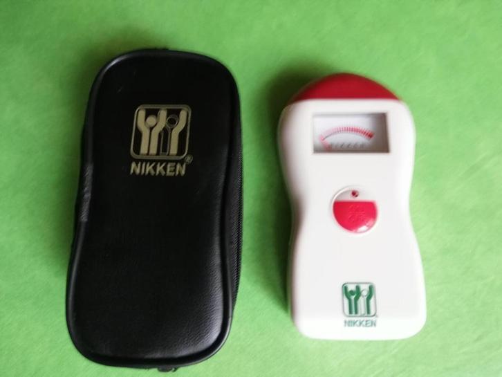 NIKKEN magnetische veld-sensortester Indicator-lichtmeter EM, Elektronische apparatuur, Persoonlijke Verzorgingsapparatuur, Zo goed als nieuw