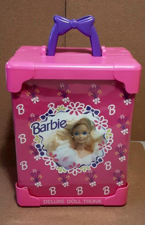 Barbie De Luxe  Trunk kleerkast 1992, Kinderen en Baby's, Speelgoed | Poppen, Zo goed als nieuw, Barbie, Verzenden