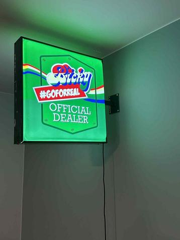 Bicky burger reclame beschikbaar voor biedingen