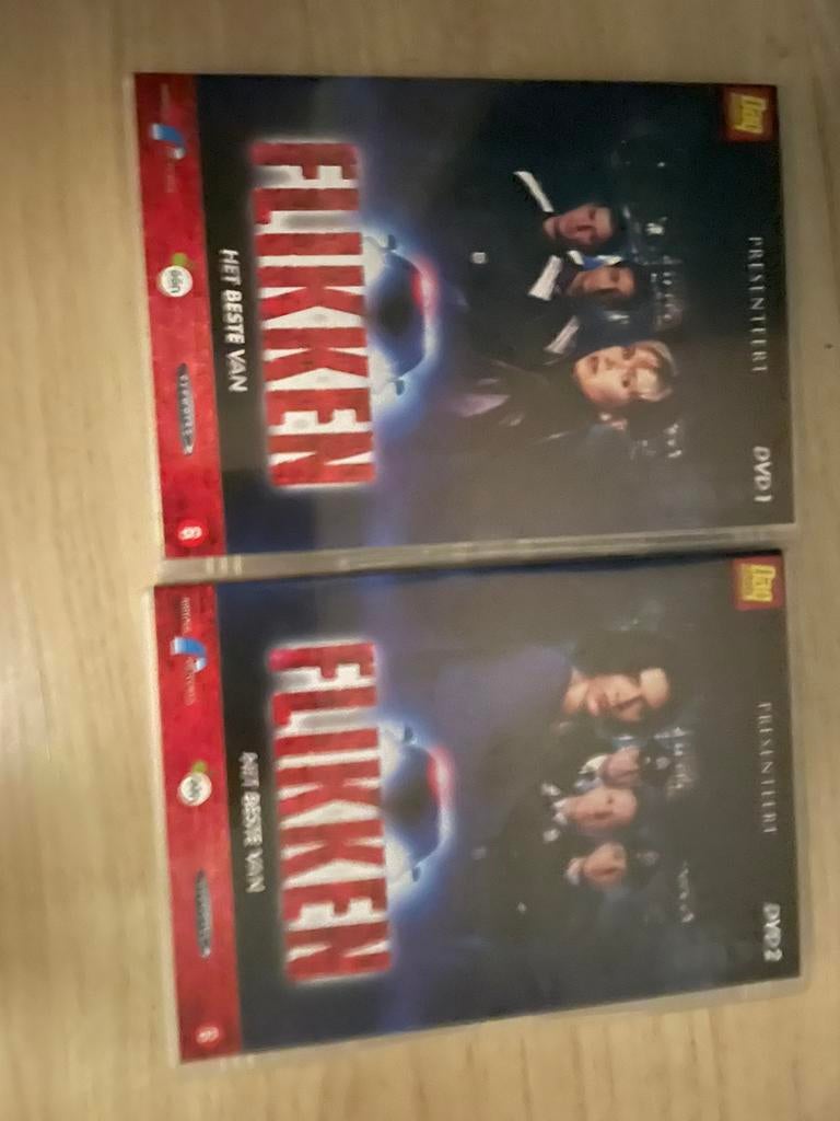 Flikken - dvd 1 en 2, Ophalen, Zo goed als nieuw